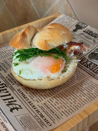Bacon&Egg-Semmel